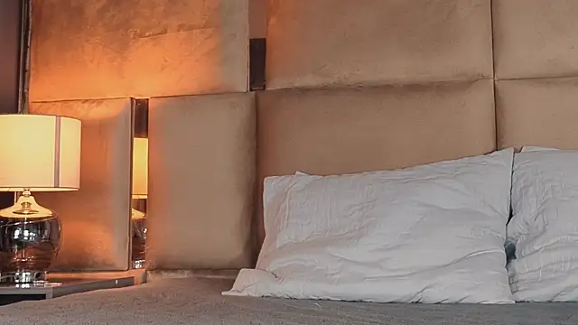 angelinepossy online show from 14, 9, 2025