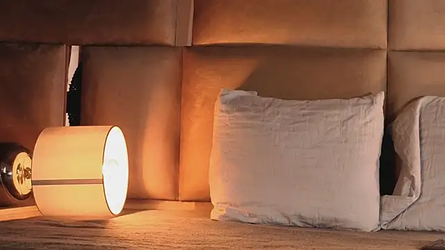 angelinepossy online show from 5, 10, 2025