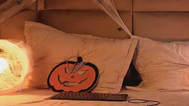 angelinepossy online show from 28, 10, 2025