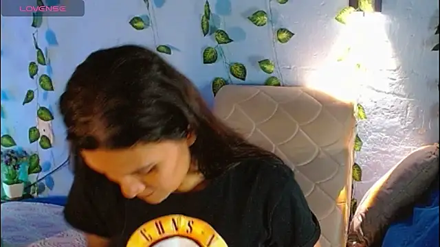 venus swet  online show from 4, 11, 2025