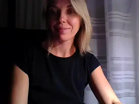 VelvetLove287 online show from 3, 10, 2025