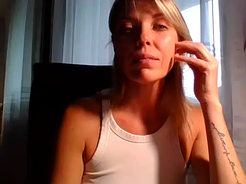 VelvetLove287 online show from 24, 9, 2025