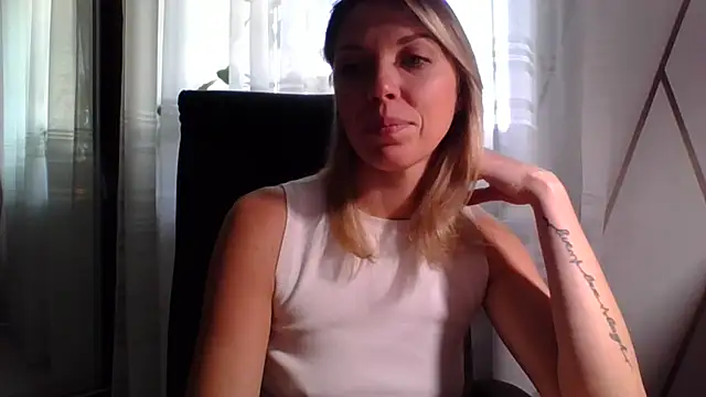 VelvetLove287 online show from 18, 12, 2025