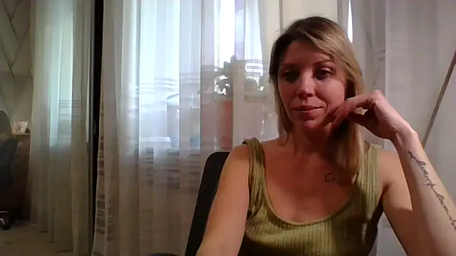 VelvetLove287 online show from 19, 4, 2026