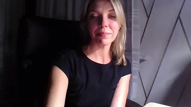 VelvetLove287 online show from 12, 1, 2026