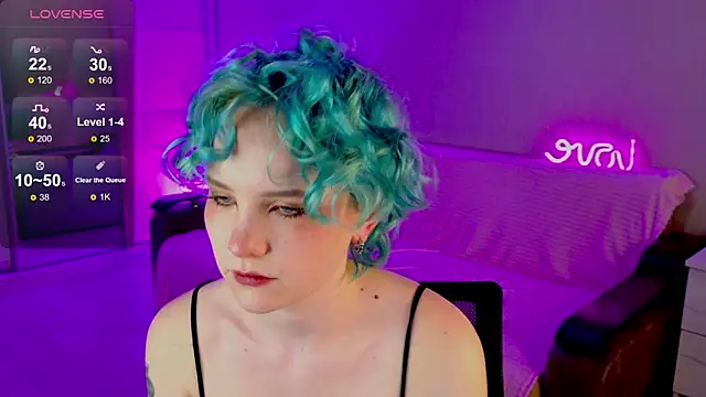 School Love online show from 16, 2, 2025