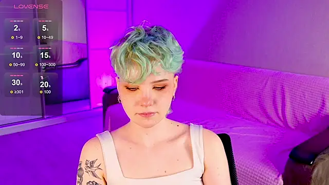 School Love online show from 12, 3, 2025