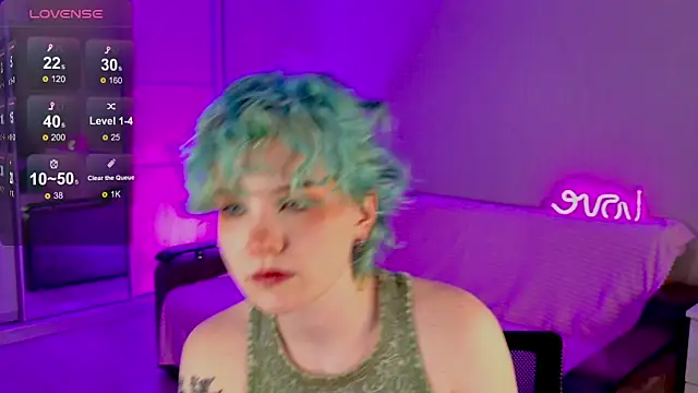 School Love online show from 27, 2, 2025