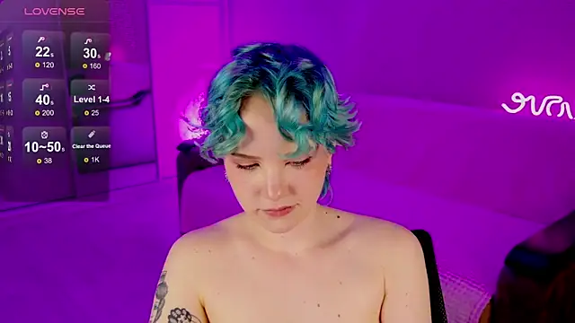 School Love online show from 13, 2, 2025