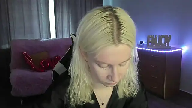 EnigmaSee online show from 3, 6, 2026