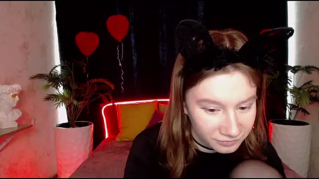 EnigmaSee online show from 8, 3, 2025