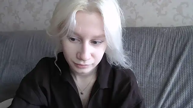 Snapshot of EnigmaSee chatting on 17, 6, 2026 EnigmaSee online show from 17, 6, 2026