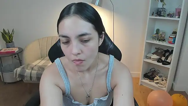  BellaEvans  online show from 23, 3, 2026