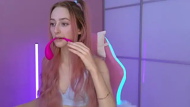 MichaDenver online show from 11, 12, 2024