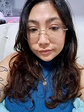 Mia Ruiz online show from 9, 11, 2025