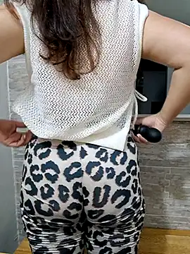 Mia Ruiz online show from 18, 3, 2025