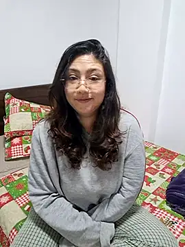 Mia Ruiz online show from 23, 11, 2025