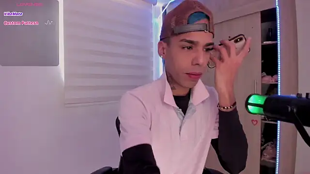 aldrinwhite online show from 9, 3, 2025