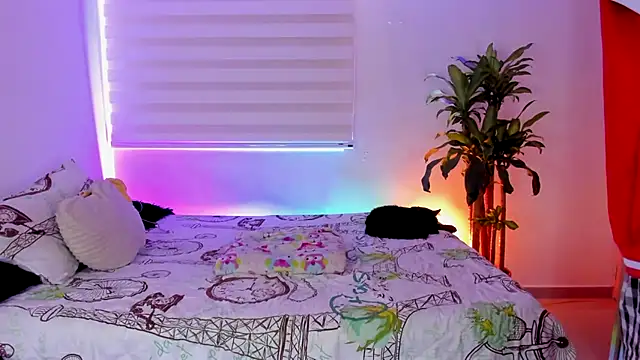 aldrinwhite online show from 5, 10, 2025