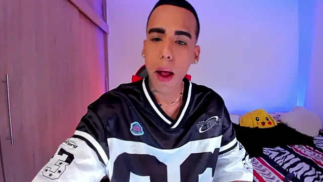 aldrinwhite online show from 27, 2, 2026