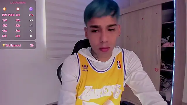 aldrinwhite online show from 6, 3, 2025