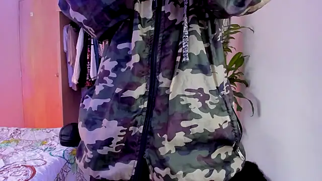 aldrinwhite online show from 4, 12, 2025