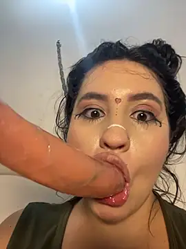 hally berry     online show from 6, 2, 2026