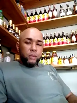 Frankie0880 online show from 11, 6, 2026