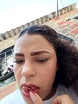 Mommy-Hot online show from 11, 9, 2025