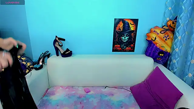 LindaaLu online show from 31, 10, 2025