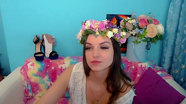 LindaaLu online show from 16, 3, 2025