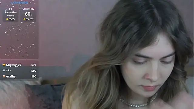 chloi hes online show from 15, 12, 2024