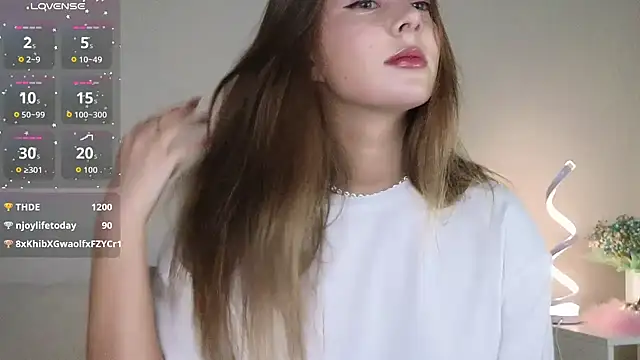 chloi hes online show from 2, 12, 2025