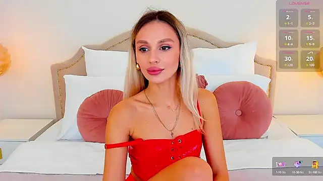 MissLoou online show from 4, 11, 2025