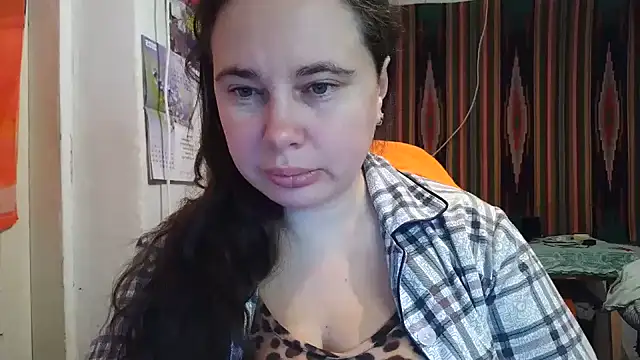 Cora Maro online show from 19, 10, 2025