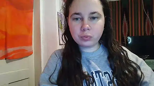 Cora Maro online show from 25, 10, 2025