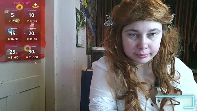 Cora Maro online show from 15, 5, 2026