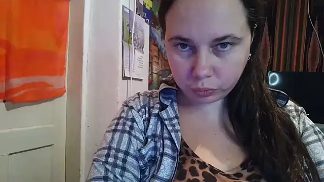 Cora Maro online show from 24, 10, 2025