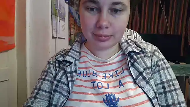 Cora Maro online show from 25, 10, 2025