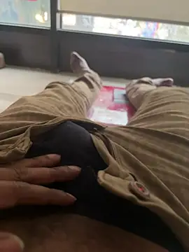 A-mira online show from 5, 3, 2025