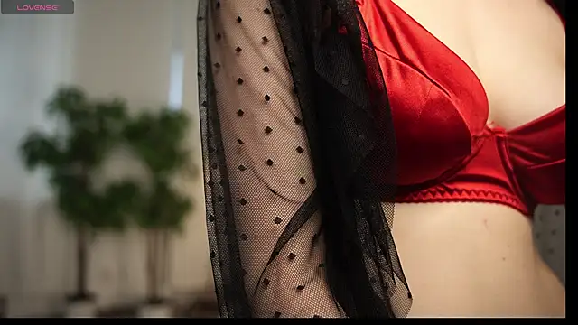 PrincessMononokee online show from 22, 6, 2026