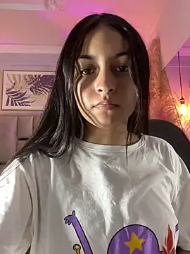 Emelie Ch1 online show from 1, 3, 2025