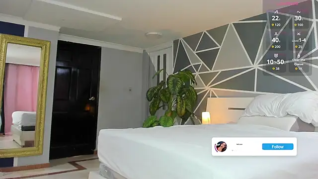 charolbruce 1 online show from 24, 10, 2025