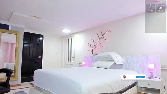 charolbruce 1 online show from 30, 3, 2026