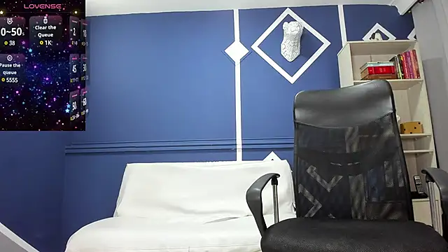 charolbruce 1 online show from 14, 3, 2025