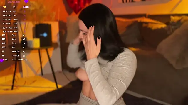 Li Amelie  online show from 16, 4, 2026