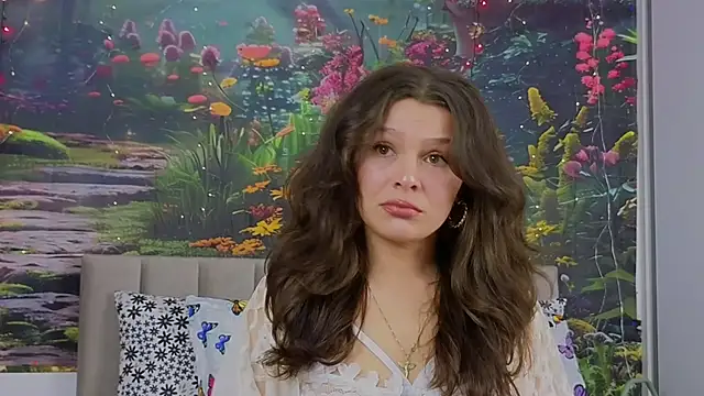 MadameDeFeu online show from 6, 3, 2025