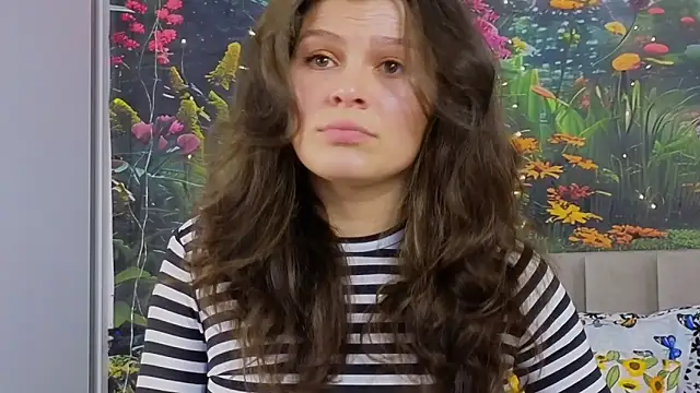 MadameDeFeu online show from 4, 3, 2025