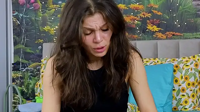 MadameDeFeu online show from 15, 2, 2025