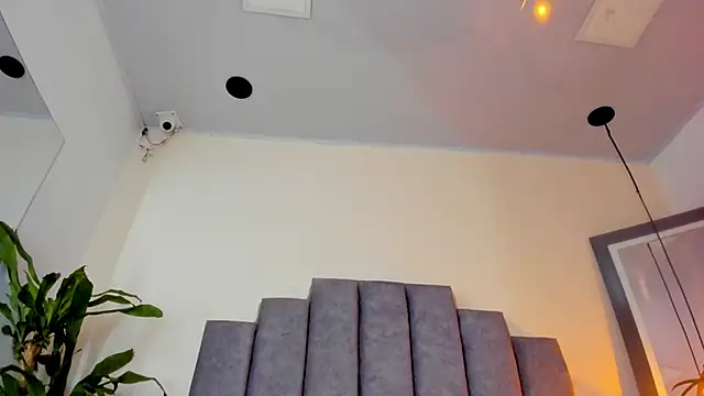 gabriela  gomez online show from 29, 11, 2025